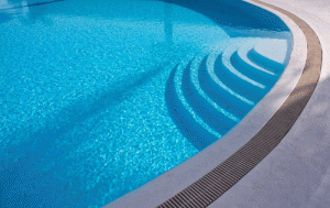 Agua Clara en Piscina